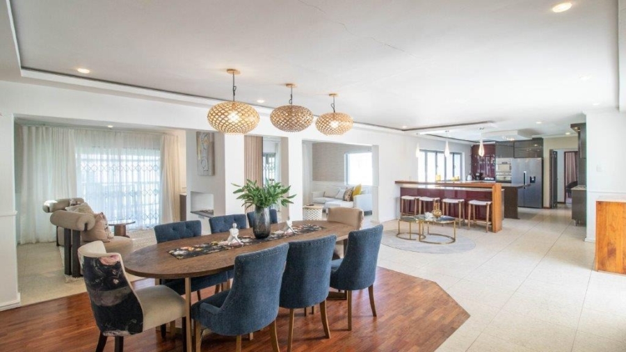 5 Bedroom Property for Sale in Gonubie Eastern Cape